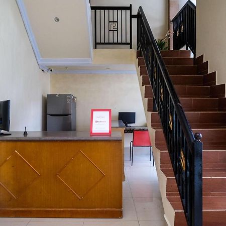 Reddoorz At Hotel Rich Parepare Near Pantai Mattirotasi エクステリア 写真