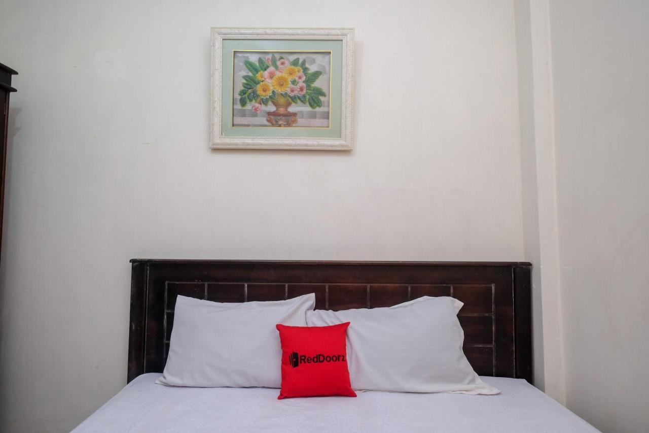 Reddoorz At Hotel Rich Parepare Near Pantai Mattirotasi エクステリア 写真